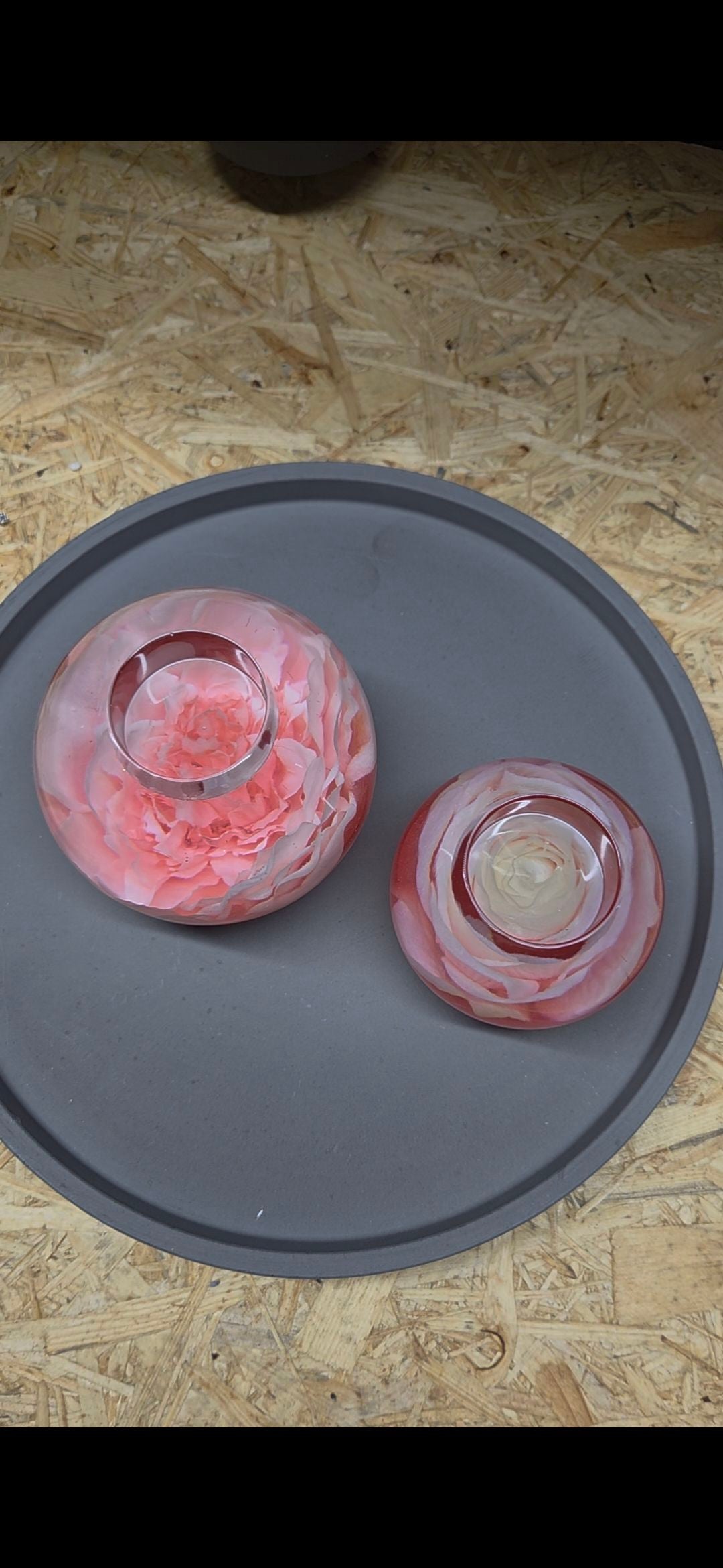 Blüten-Teelichthalter aus Epoxidharz – Handgemacht & einzigartig